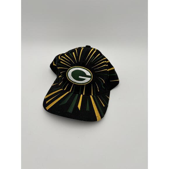 NFL Other - Vintage Deadstock Y2K Team NFL Black Green Bay Packers Graphic Baseball Snapback